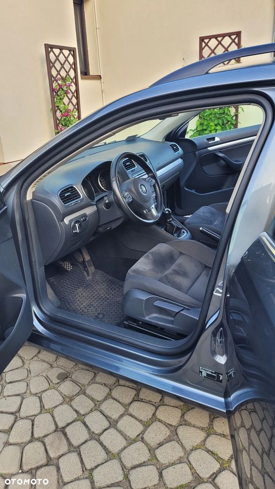 Volkswagen Golf 1.4 TSI Highline - 30