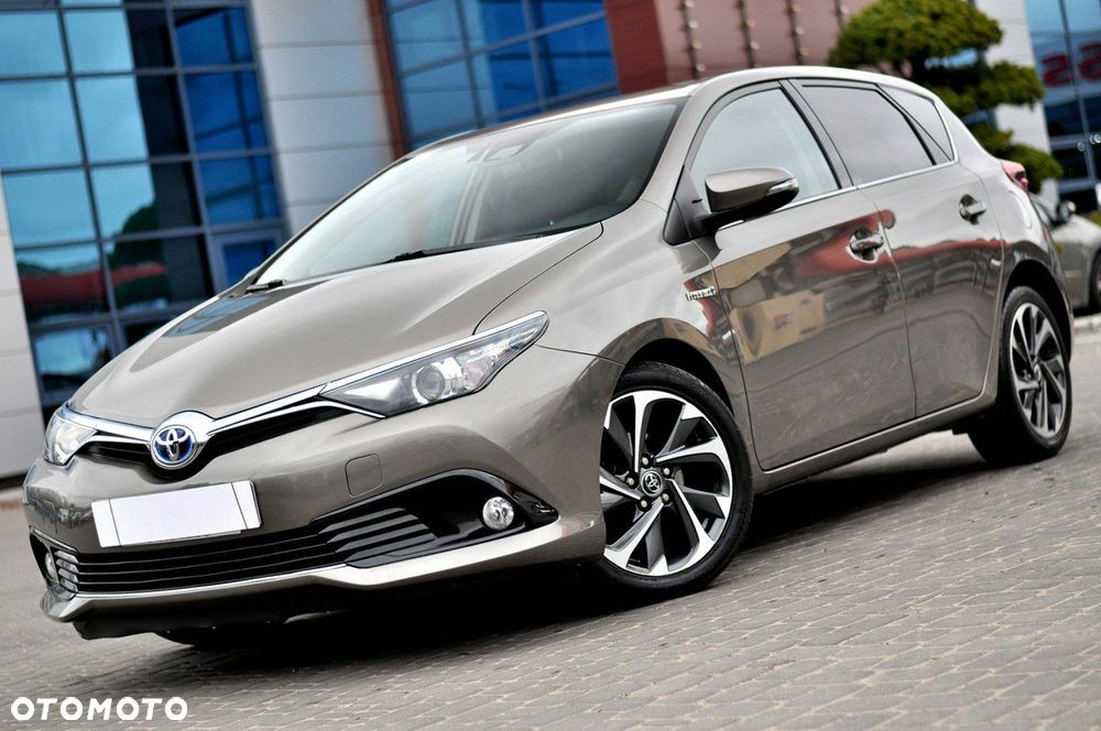 Toyota Auris - 2