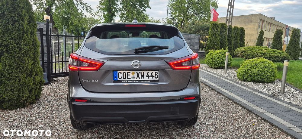 Nissan Qashqai 1.3 DIG-T N-WAY - 12