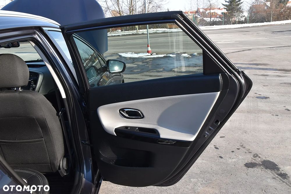 Kia Ceed 1.6 GDI DCT Platinum Edition - 18