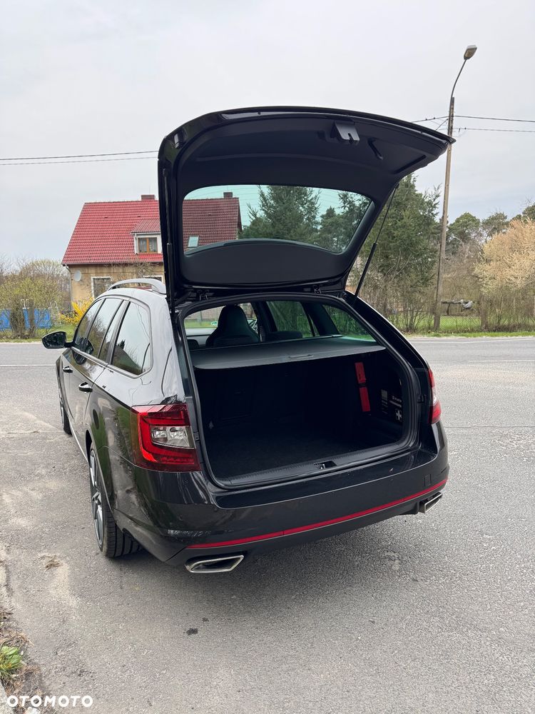 Skoda Octavia 2.0 TDI RS DSG - 13