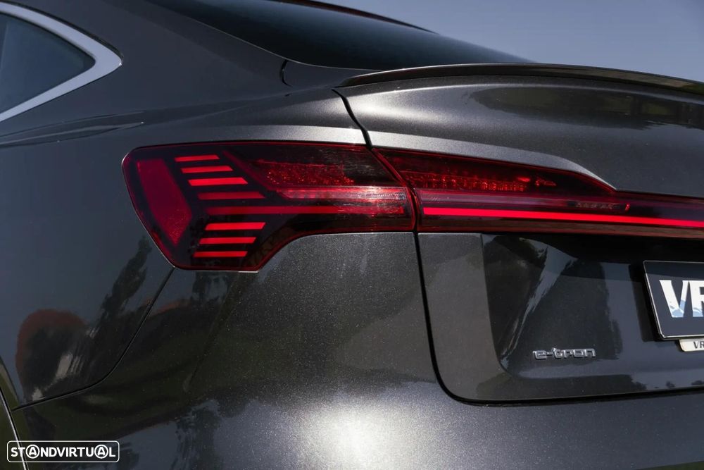 Audi e-tron Sportback 55 quattro S line - 32