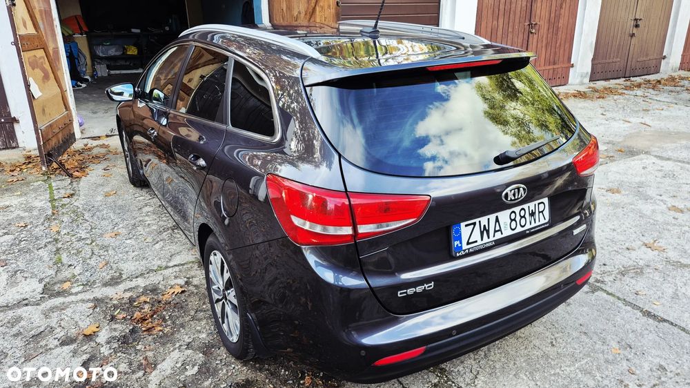 Kia Ceed Cee'd 1.6 CRDi L Business Line - 3