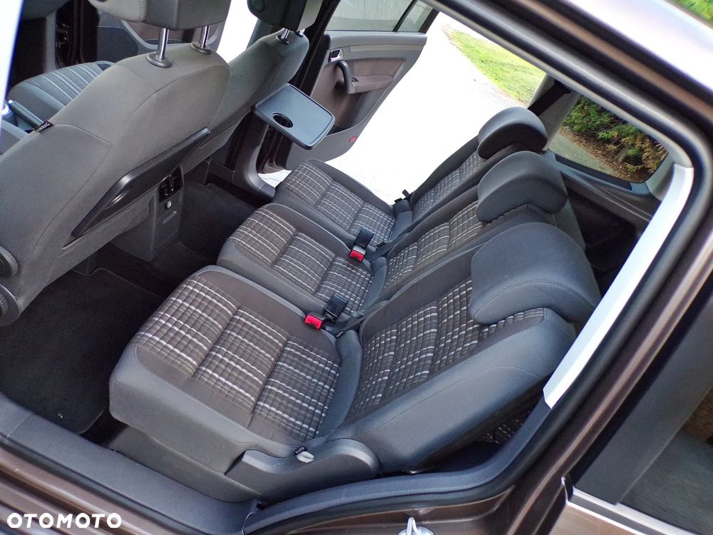 Volkswagen Touran 2.0 TDI DPF DSG Cross - 27