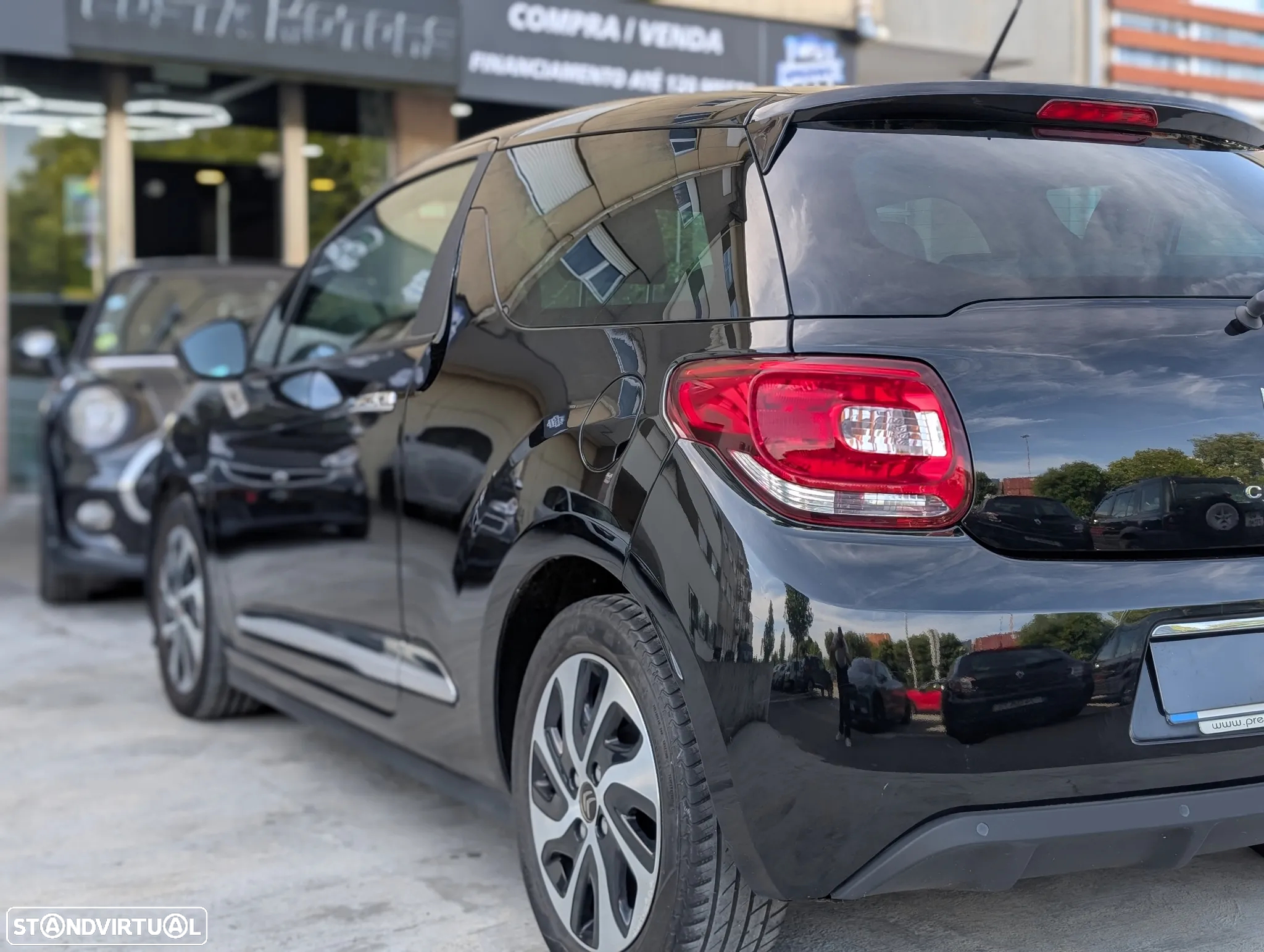 Citroën DS3 1.4 e-HDi Chic CMP - 5