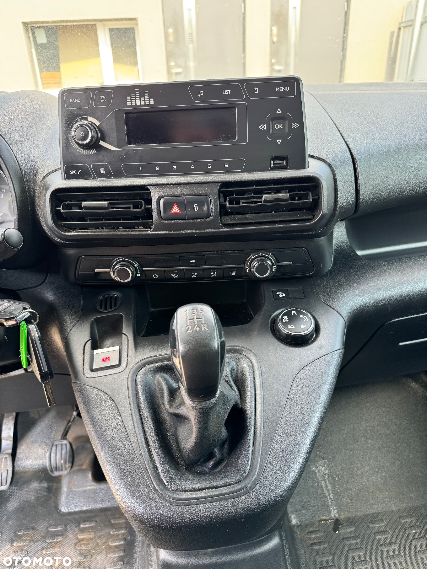 Citroën Berlingo L2 1.6 BlueHDi 100 - 13