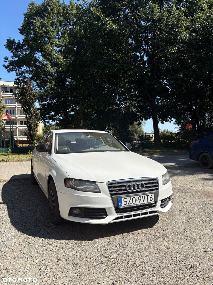 Audi A4 Limousine - 2