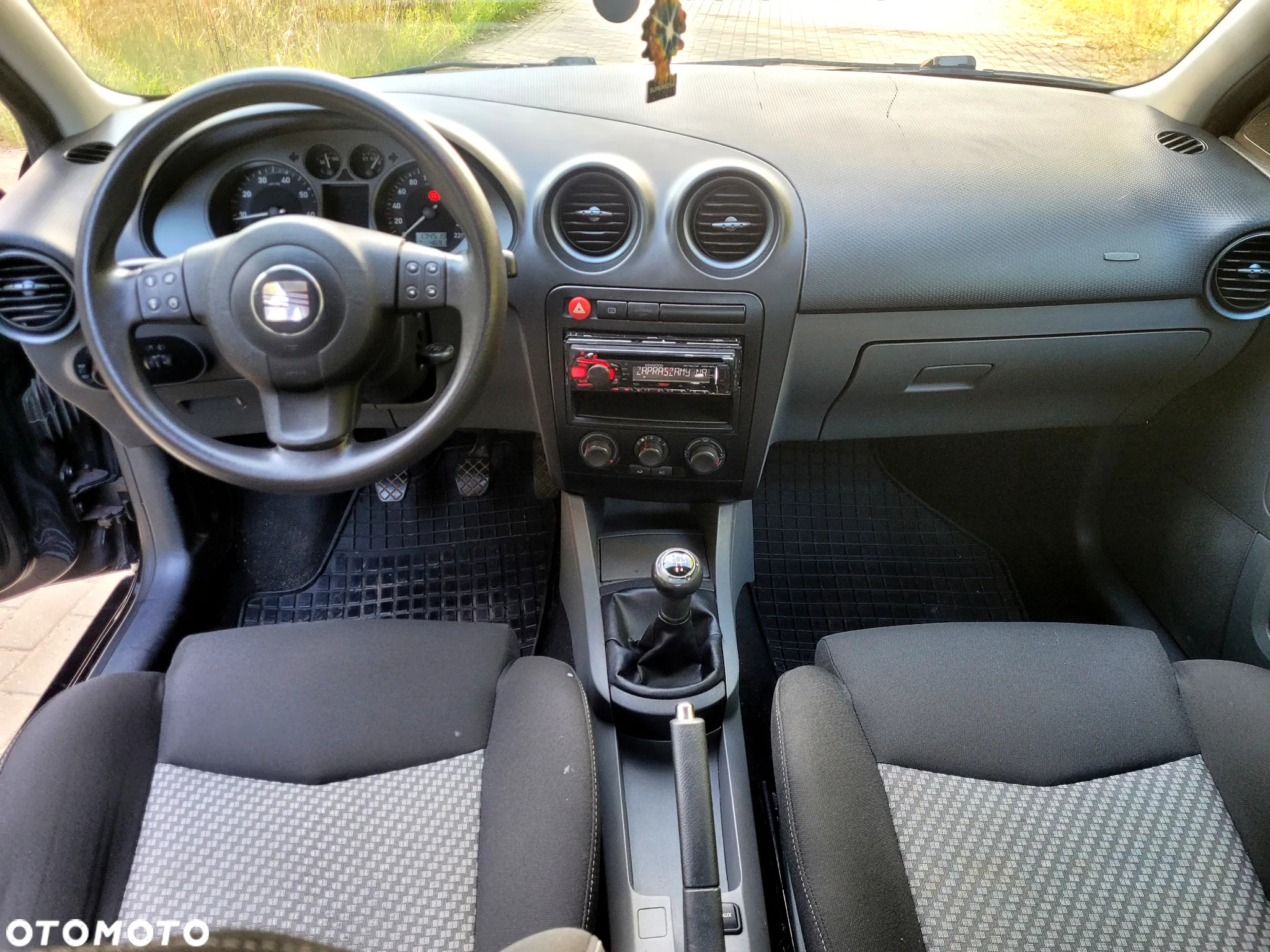 Seat Ibiza 1.4 16V Style - 15