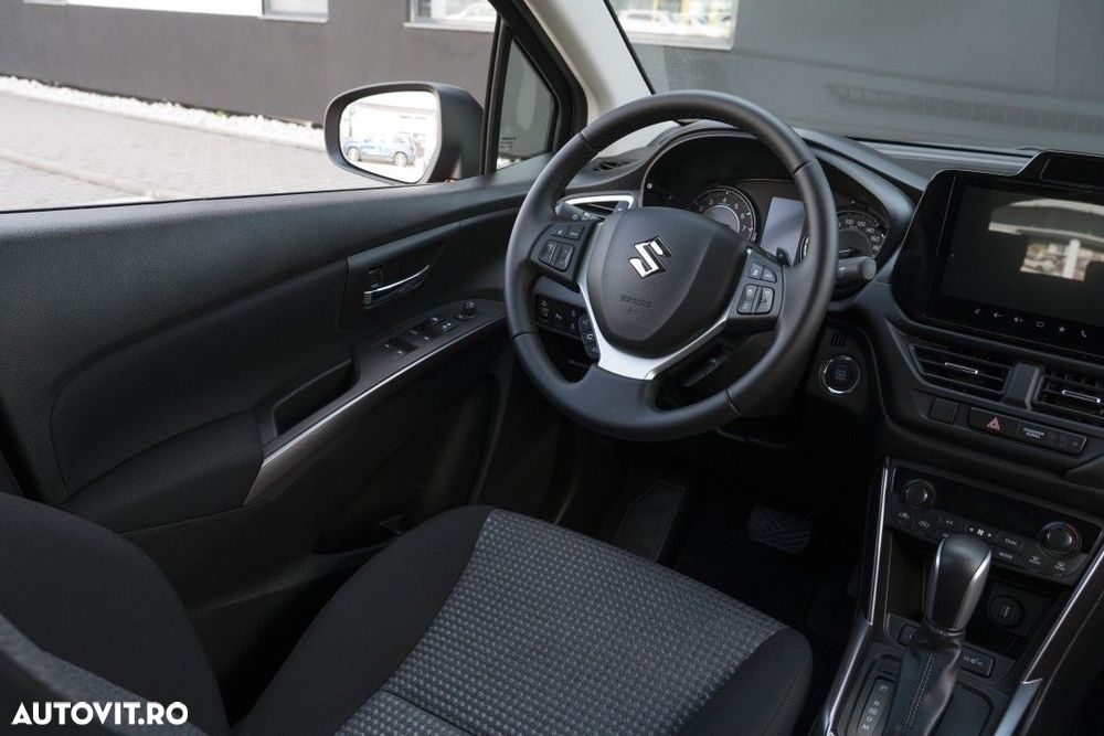Suzuki S-Cross - 9