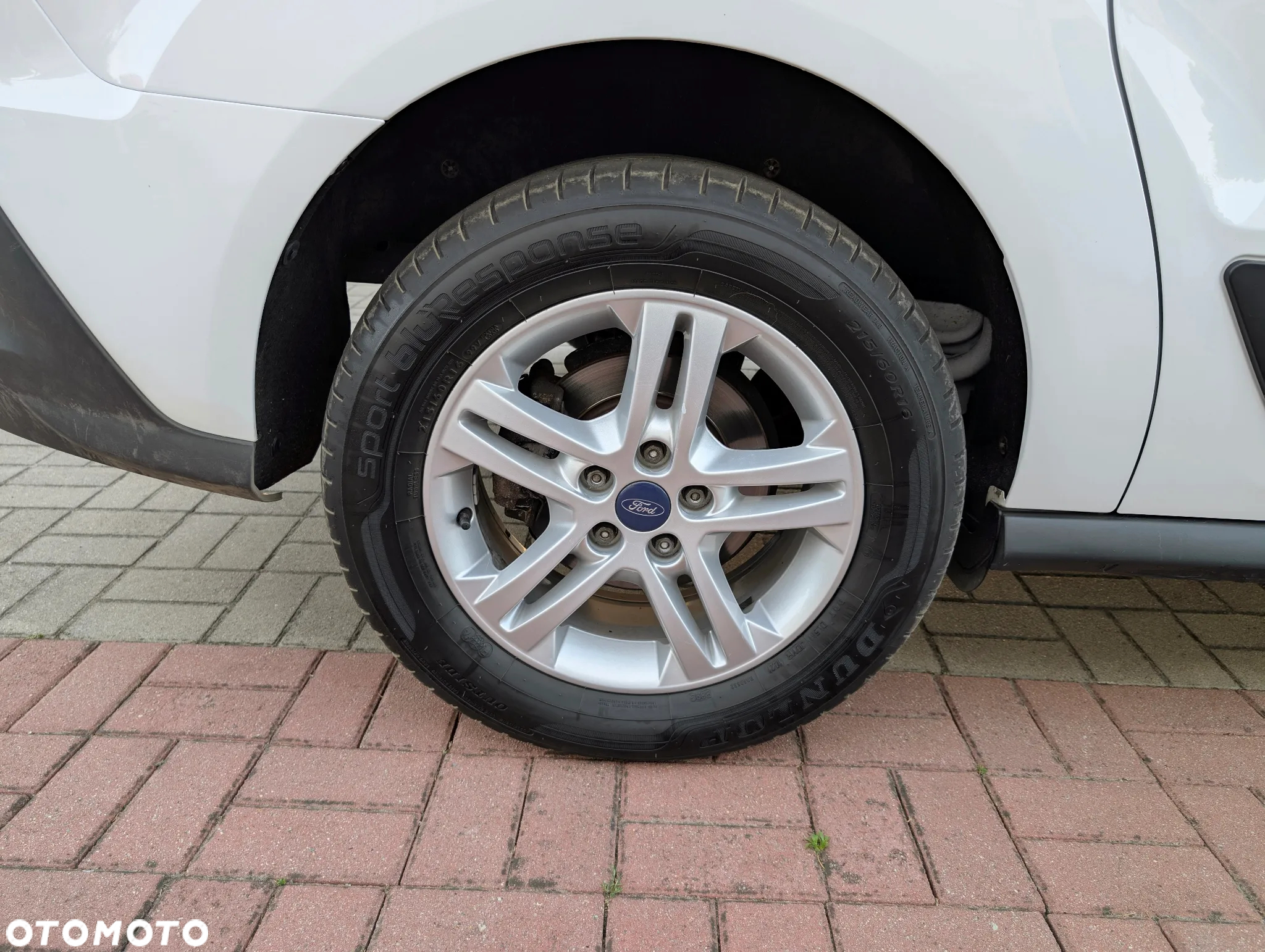 Ford Transit Connect 240 L2 LKW Autm Trend - 36