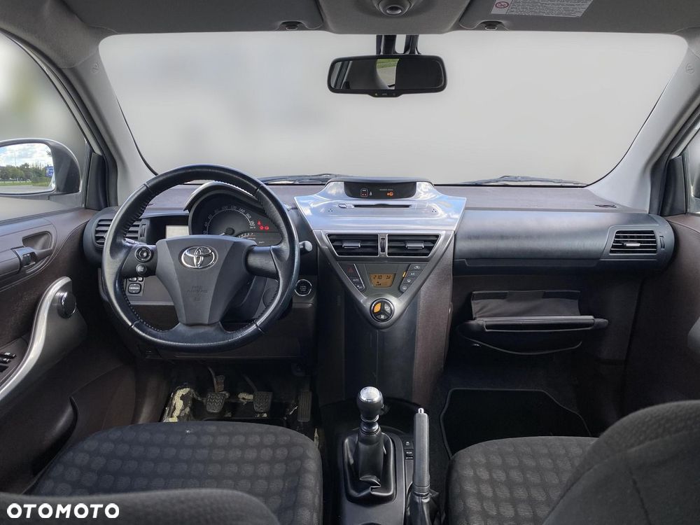 Toyota iQ 1.0 Luna - 4