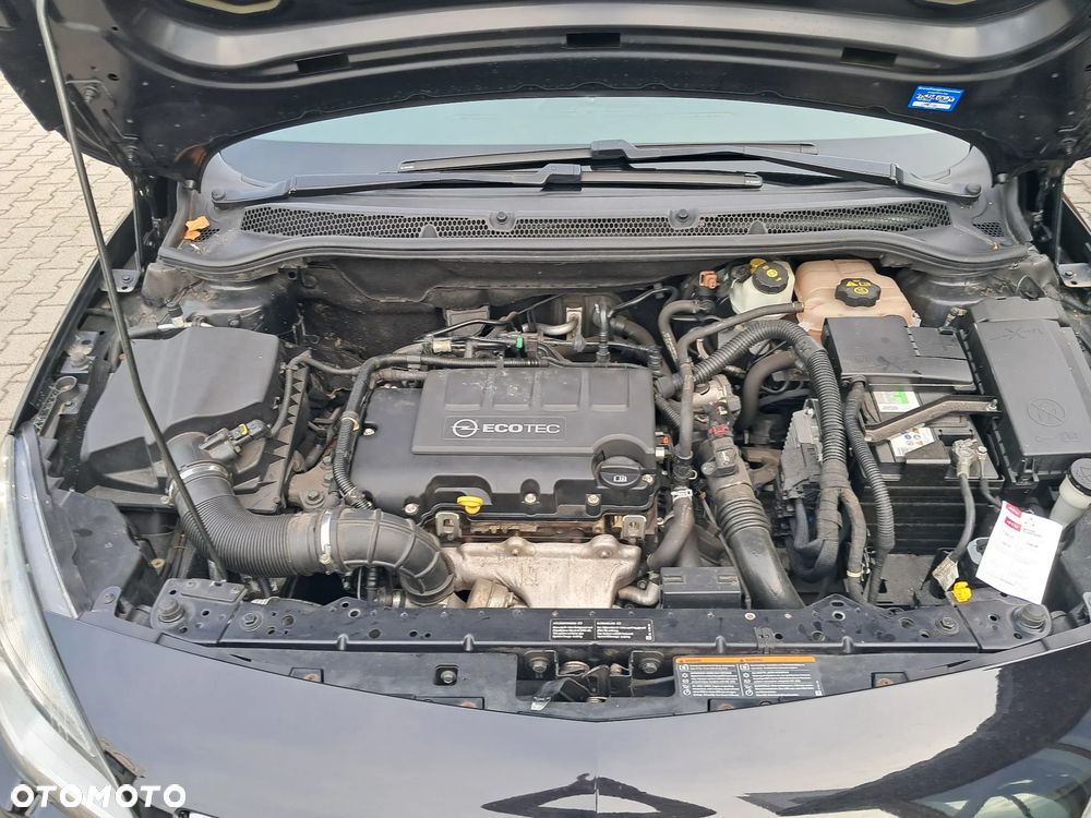 Opel Astra 1.4 Turbo Innovation - 3