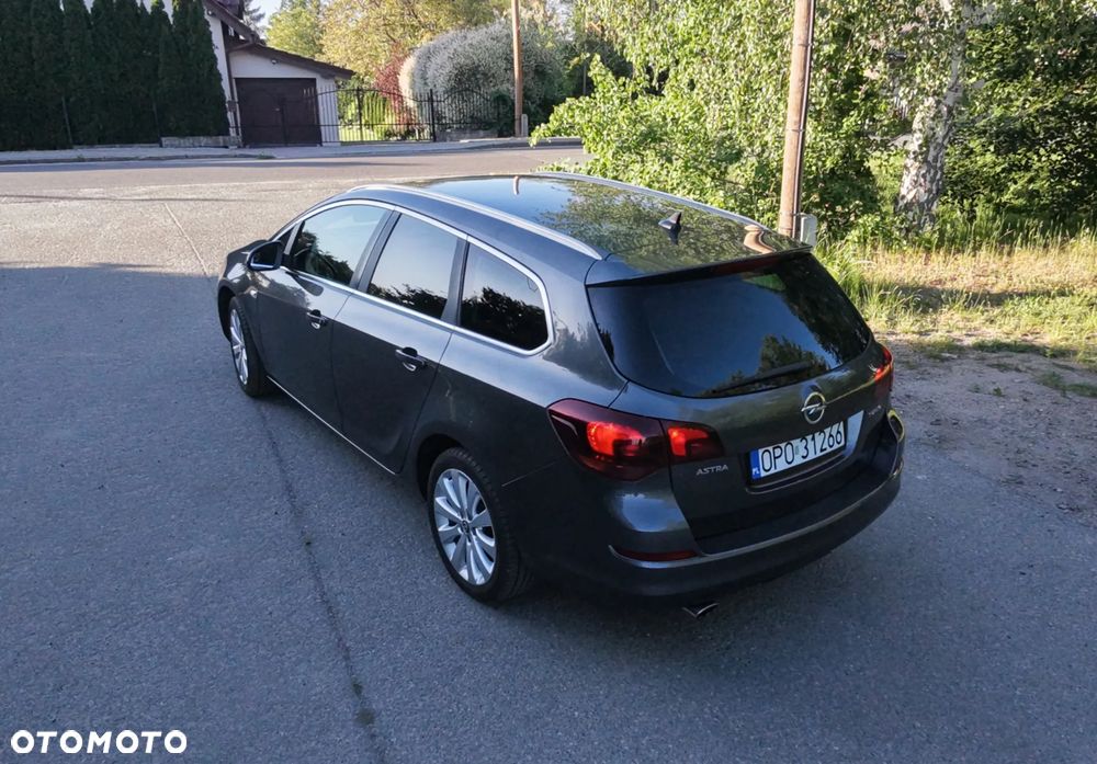 Opel Astra 1.4 Turbo Innovation - 2