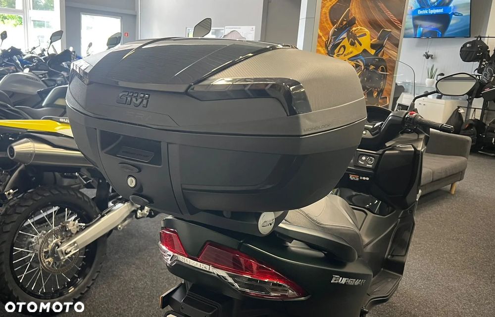 Suzuki Burgman - 25