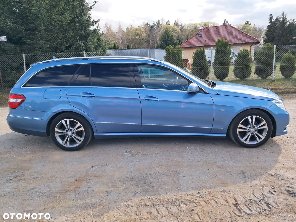 Mercedes-Benz Klasa E 220 CDI DPF BlueEFFICIENCY Elegance - 8