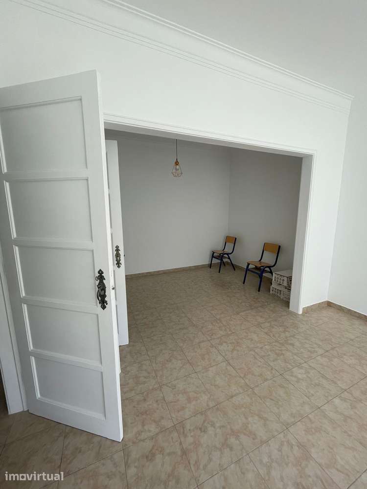 T3 para Arrendamento em Alvalade - Grande imagem: 4/9