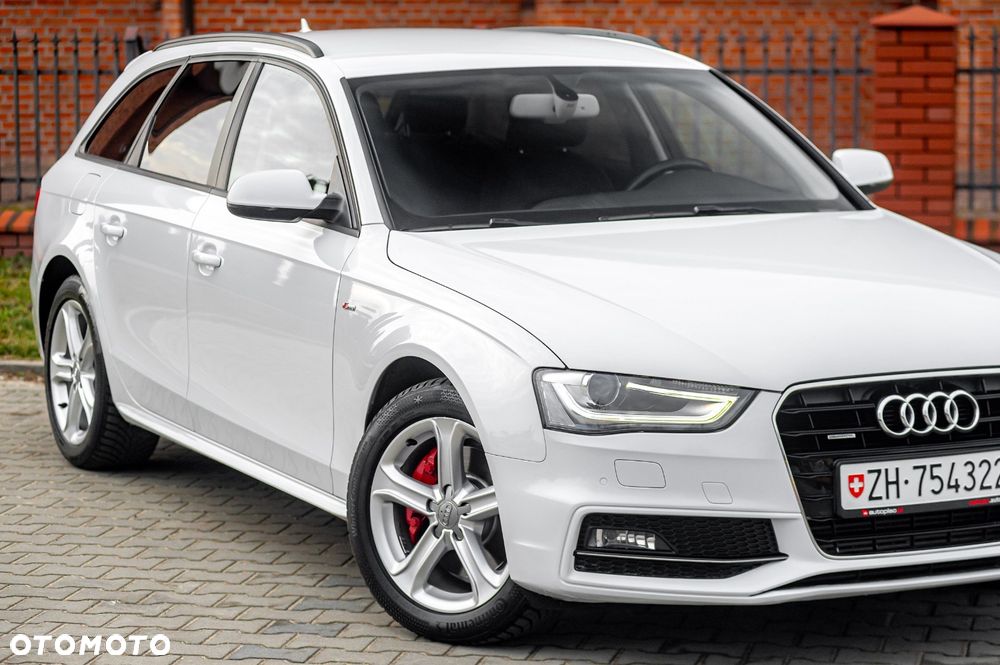 Audi A4 Avant 2.0 TFSI quattro S tronic S line Sportpaket - 4