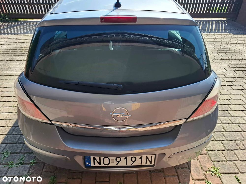 Opel Astra 1.8 - 6