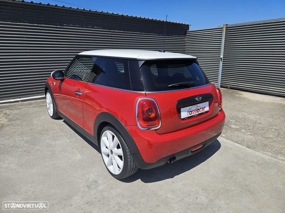 MINI 3 Portas One D - 12