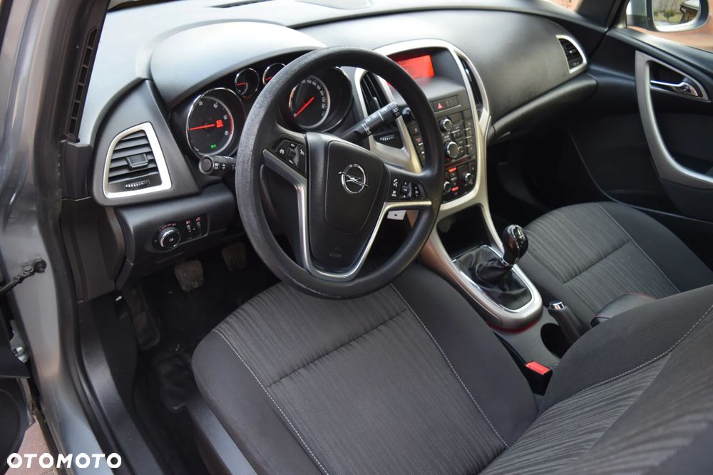 Opel Astra 1.7 CDTI DPF Active - 17