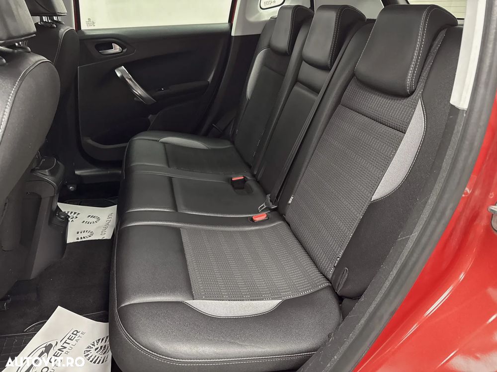 Peugeot 2008 PureTech 110 Stop&Start Allure - 17