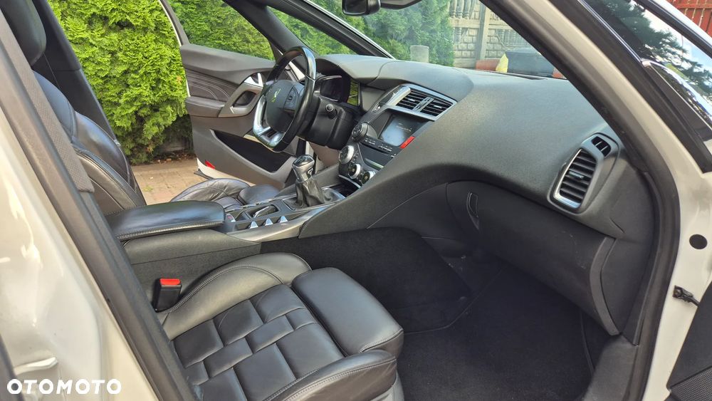 Citroën DS5 2.0 BlueHDi SportChic - 23