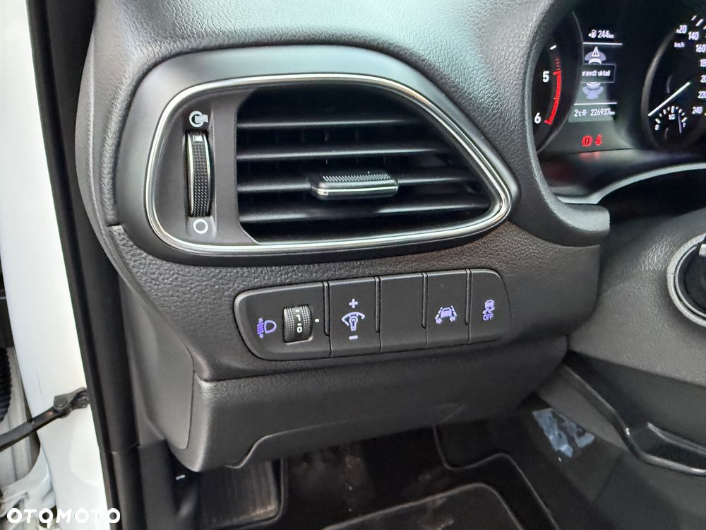 Hyundai i30 1.6 CRDI Passion - 17