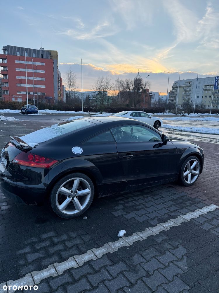 Audi TT Coupé - 6