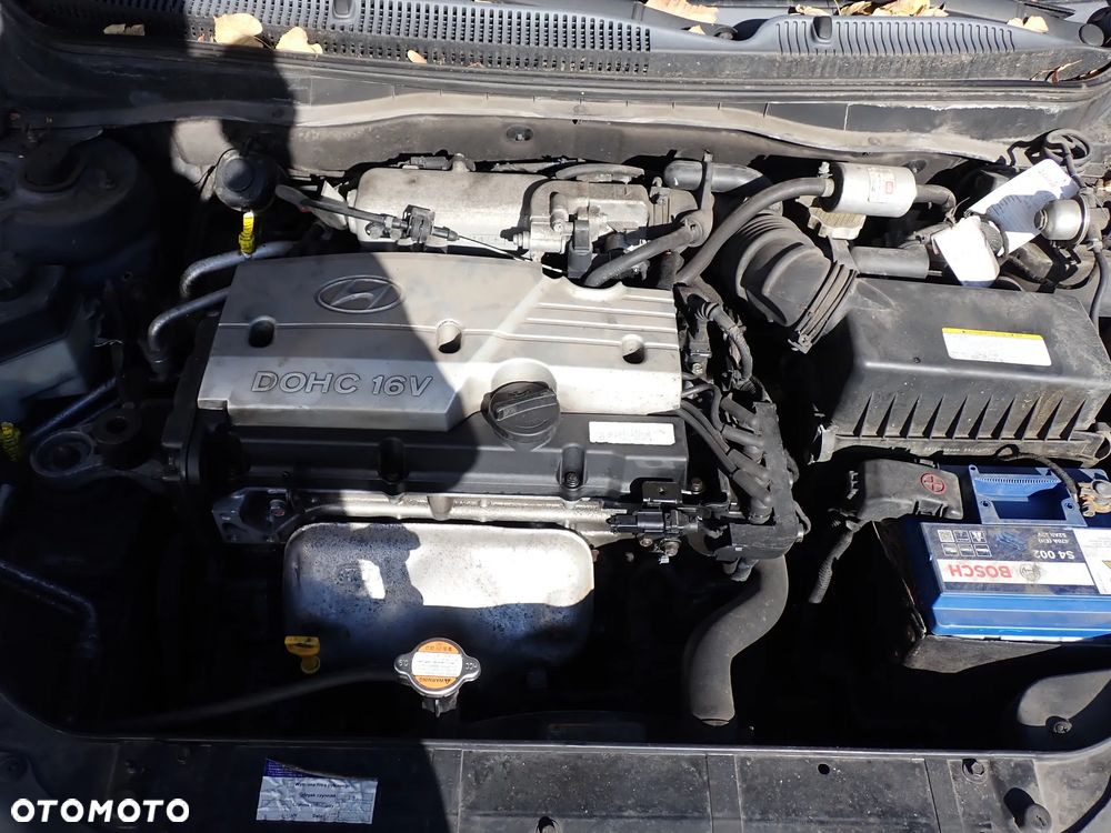 CZĘŚCI - Hyundai Accent III MC 1,4 16V 71KW 97KM G4EE SEDAN LAKIER KQ 2007r. INDEX - 9082 - 4