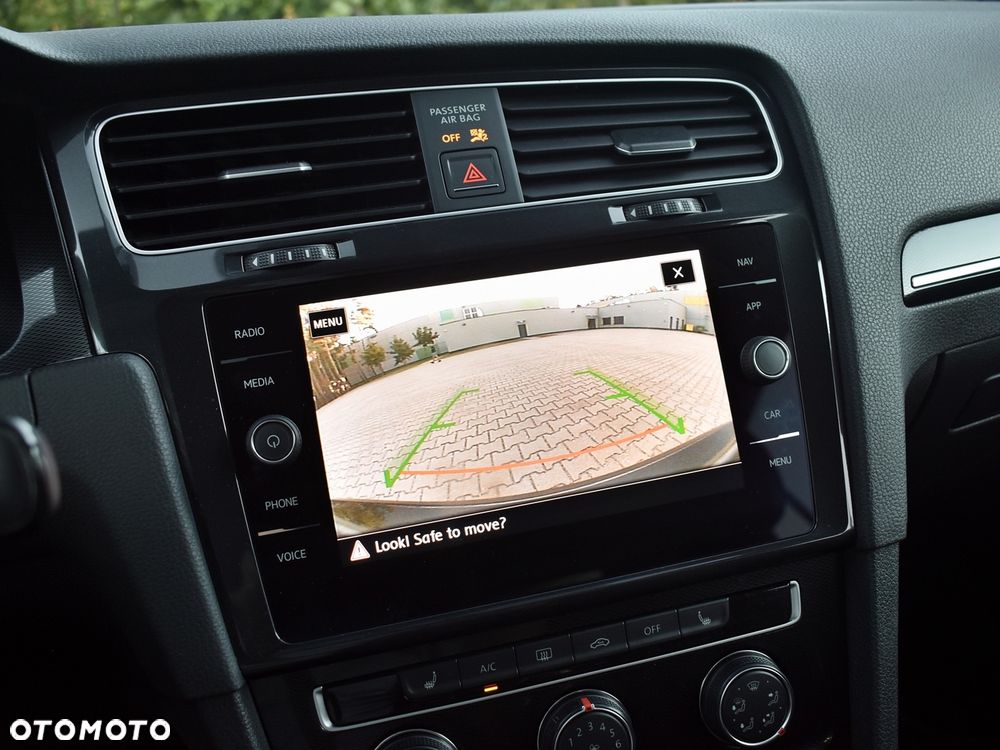 Volkswagen Golf GTI (BlueMotion Technology) DSG Performance - 14