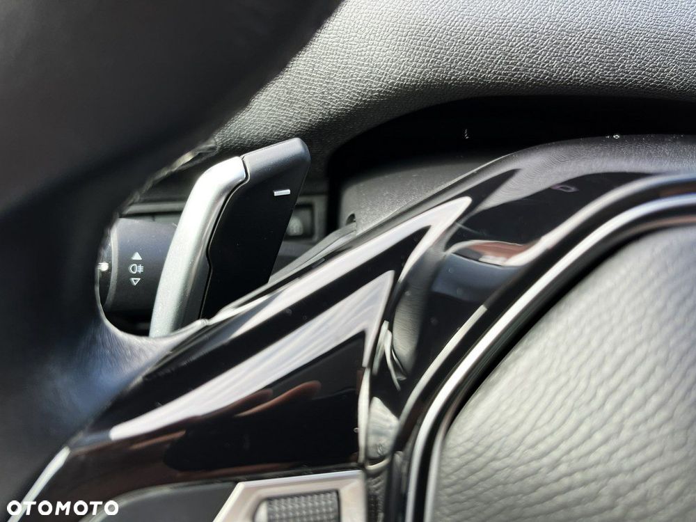 Peugeot 3008 1.2 PureTech Allure Pack S&S EAT8 - 15