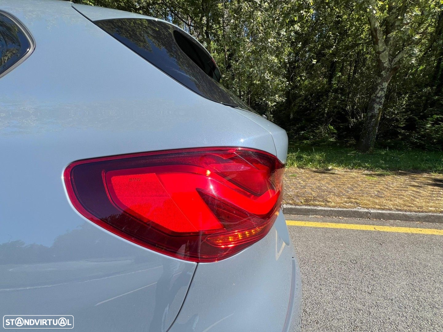 BMW 116 d Pack Desportivo M Auto - 35
