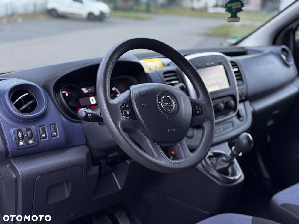 Opel Vivaro - 6