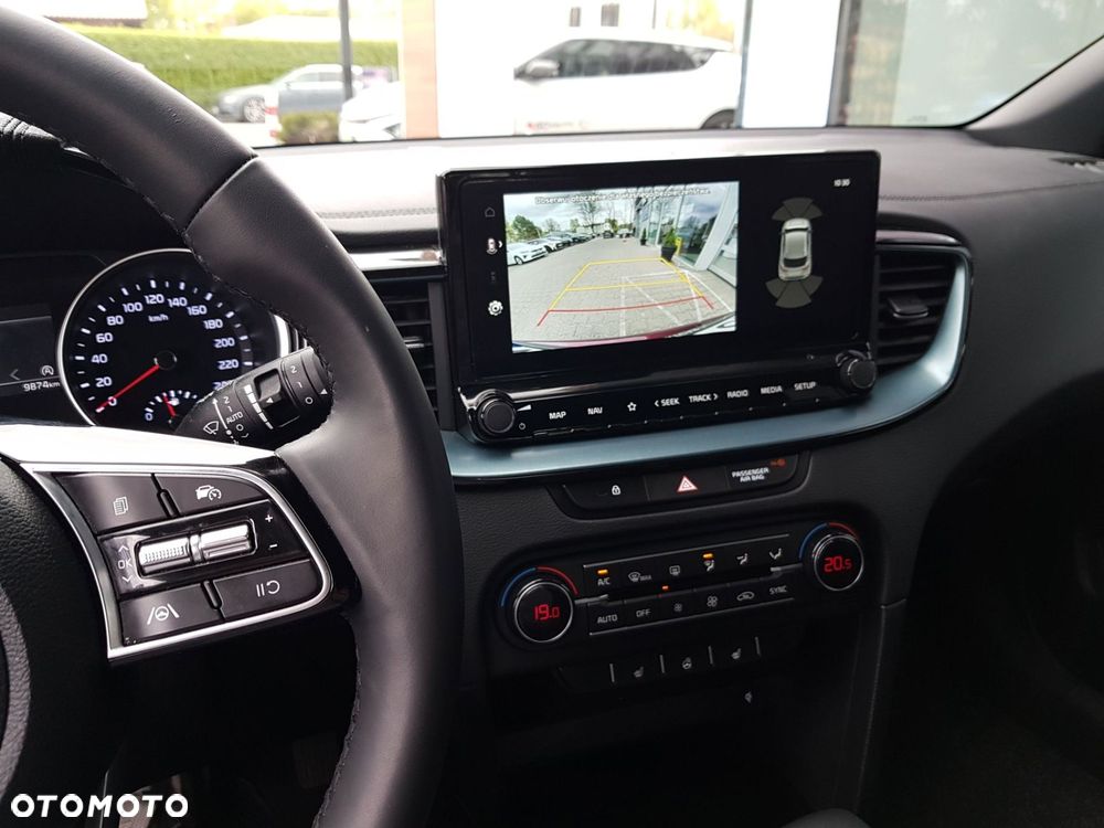 Kia XCeed 1.6 T-GDI Tribute DCT - 20