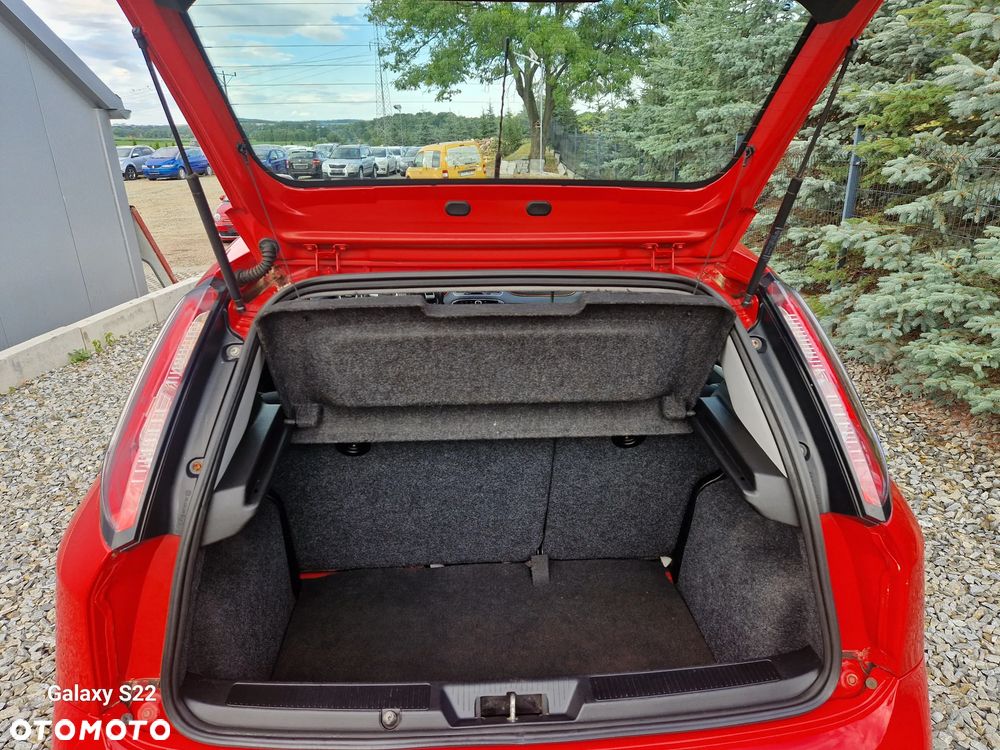 Fiat Punto Evo 1.4 8V Racing - 11