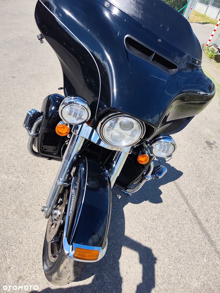 Harley-Davidson FLHTCU Ultra - 35