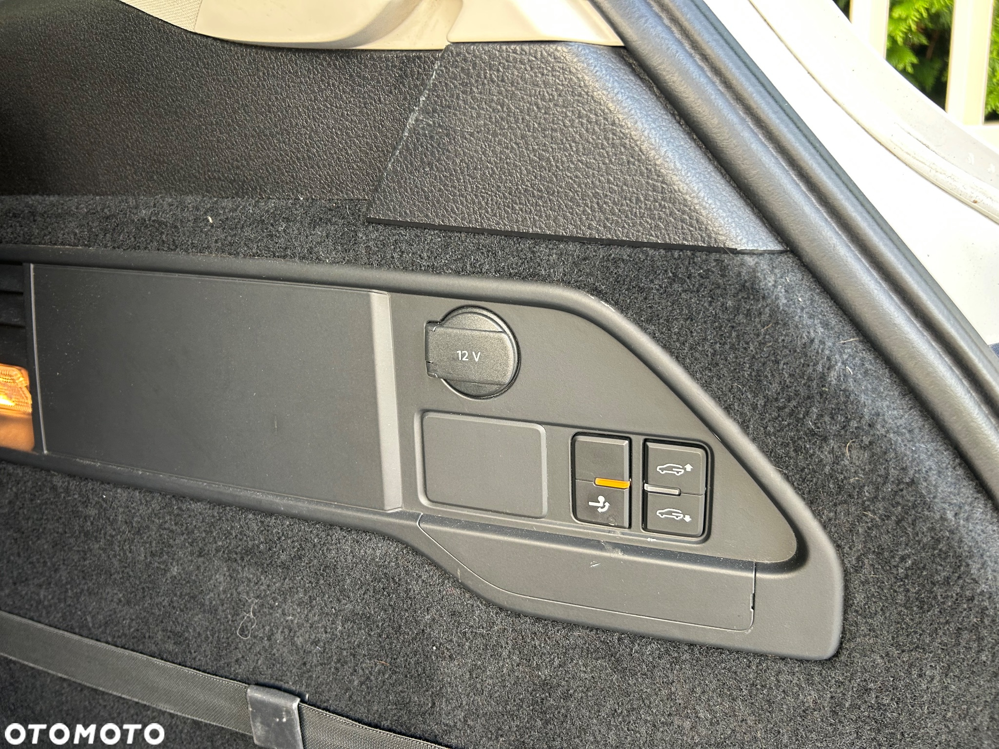 Volkswagen Touareg - 13