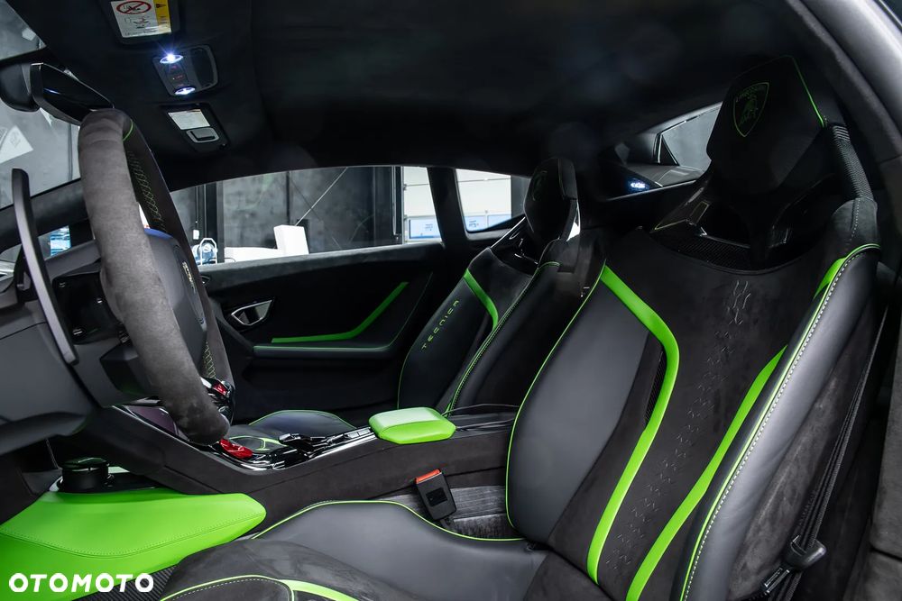 Lamborghini Huracan - 17