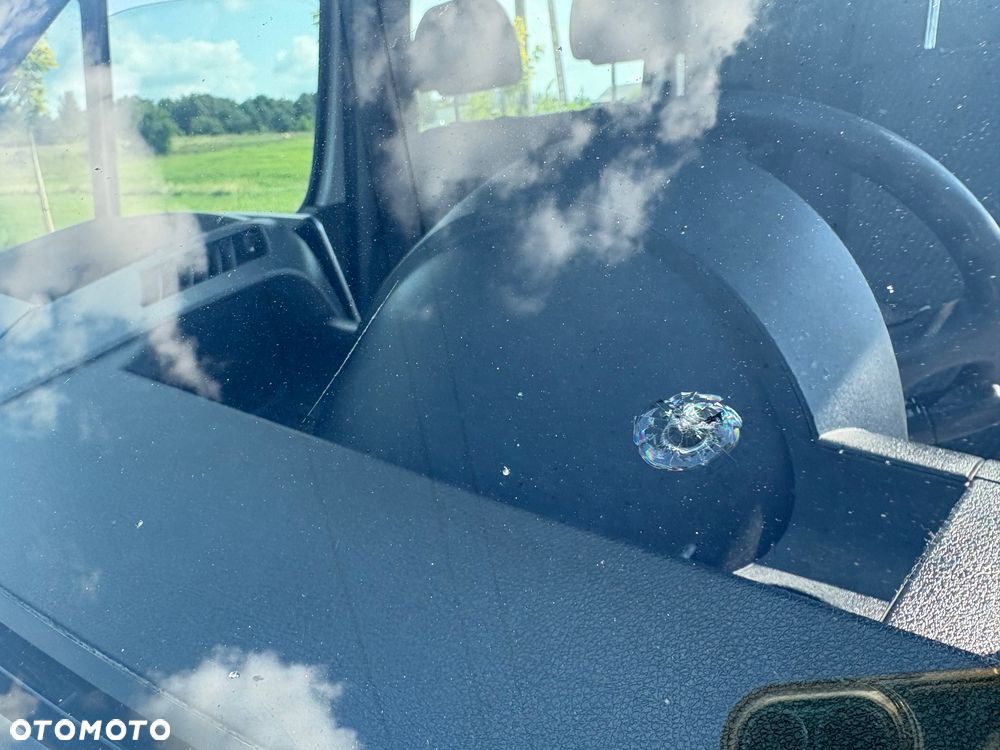 Volkswagen Crafter - 13