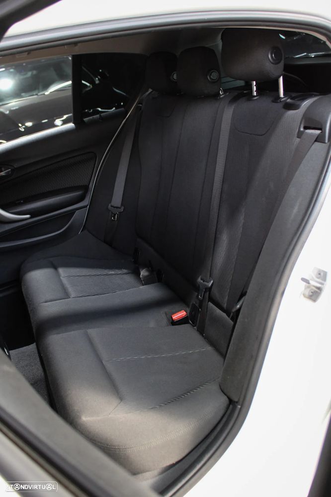 BMW 116 d EfficientDynamics Edition Sport Line - 33