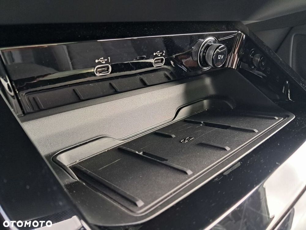 Audi A6 Avant - 25