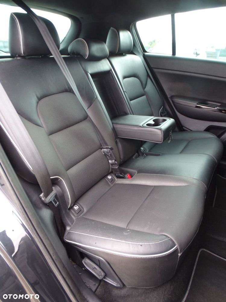 Kia Sportage - 16