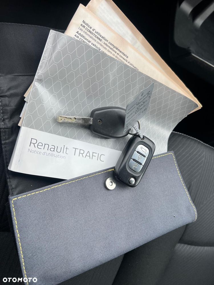 Renault Trafic - 19
