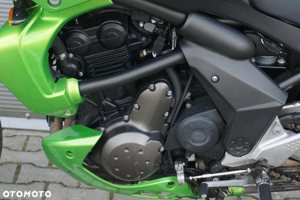 Kawasaki Versys 650 - 22
