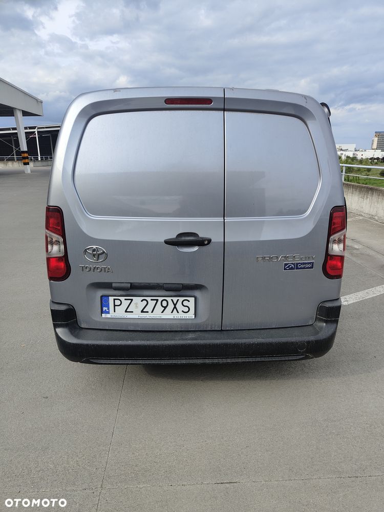 Toyota Proace city - 8