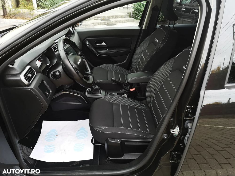 Dacia Duster TCe 150 EDC Prestige - 8