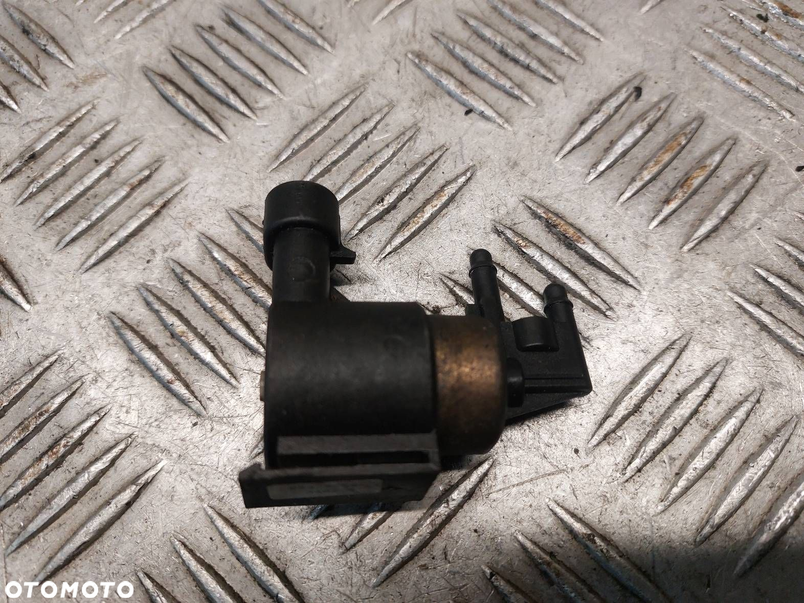 ZAWÓR PODCIŚNIENIA OPEL VECTRA C 2.2 DTI 24435269 - 2