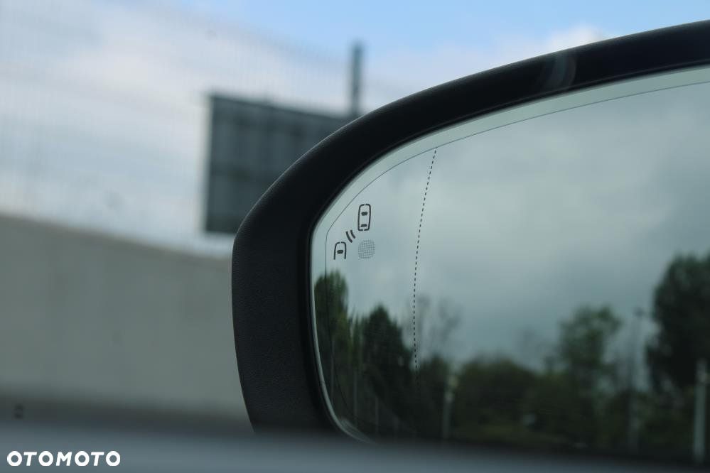 Ford Mondeo - 23