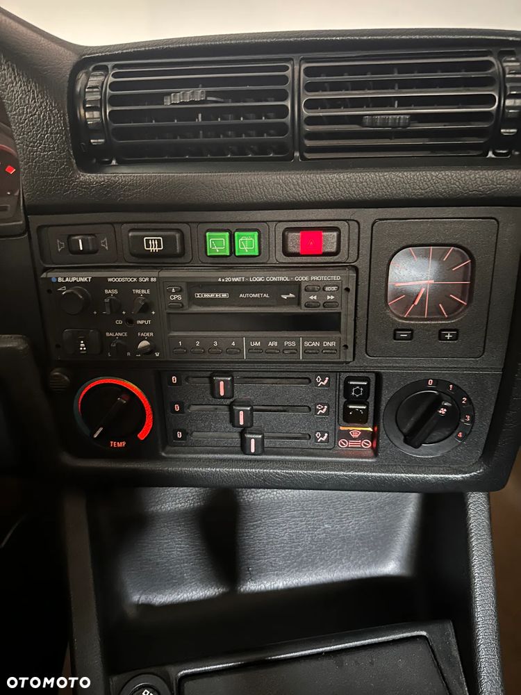 BMW Seria 3 325iX - 12