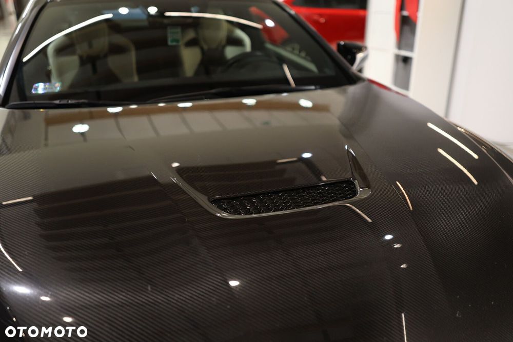 Lexus RC F Carbon - 25